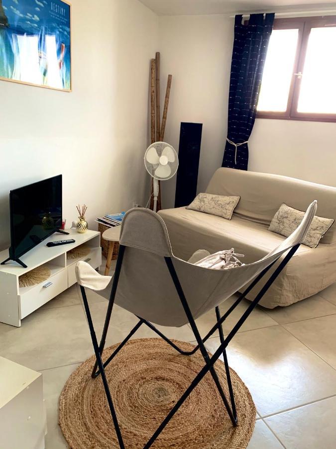 Haut De Villa Entre Mer Et Campagne Hyères Eksteriør billede